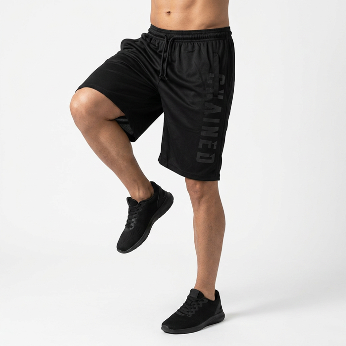 Chained Mesh Shorts Sort